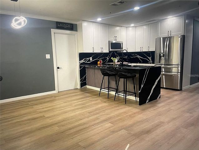 1929 3RD AVENUE E, Bradenton, FL 34208