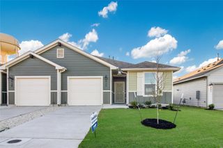 632 Arnold-B LOOP, Uhland, TX 78640