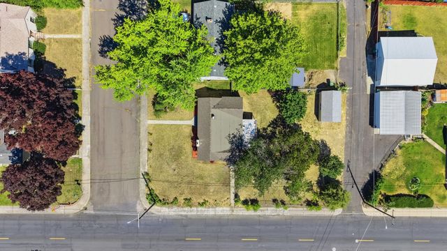 2839 W Sanson Ave, Spokane, WA 99205