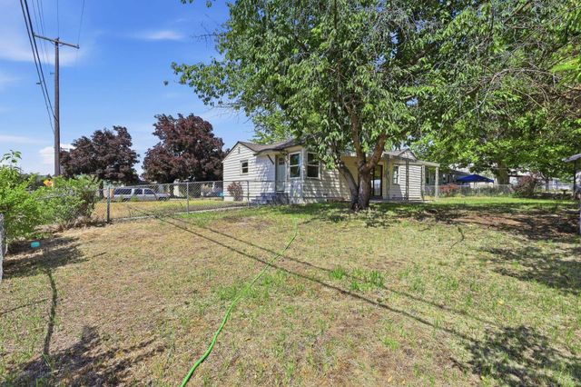 2839 W Sanson Ave, Spokane, WA 99205