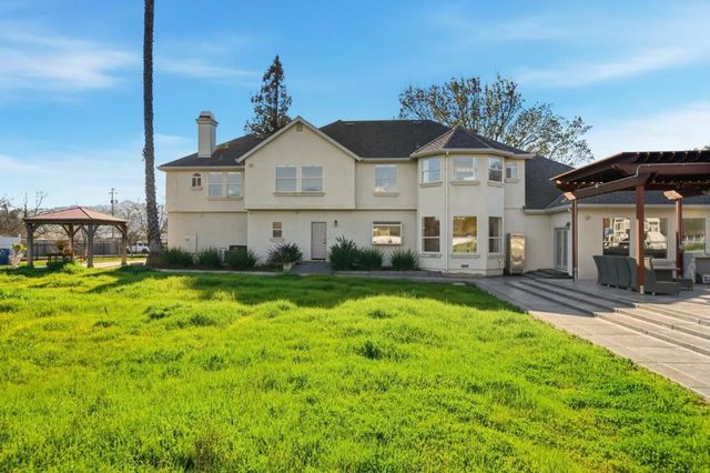 194 Lantz Drive, Morgan Hill, CA 95037