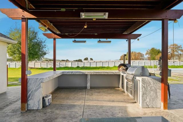 194 Lantz Drive, Morgan Hill, CA 95037