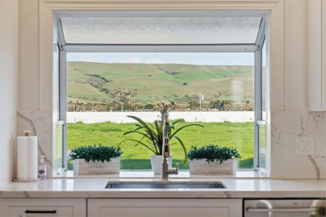 194 Lantz Drive, Morgan Hill, CA 95037