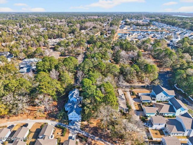 9169 Devaun Park Boulevard SW, Calabash, NC 28467