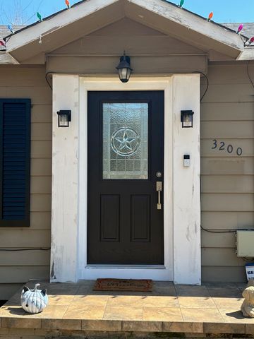 3200 S Broadway, Kilgore, TX 75662