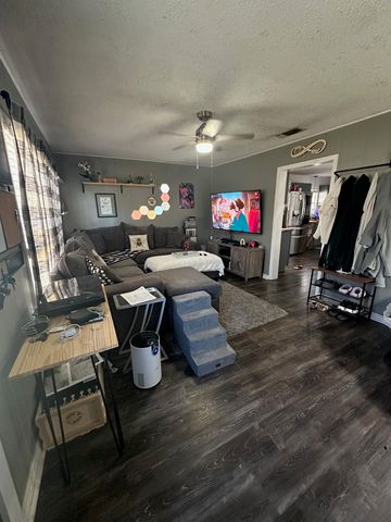 3200 S Broadway, Kilgore, TX 75662