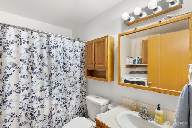 1705 W Mockingbird, Moses Lake, WA 98837