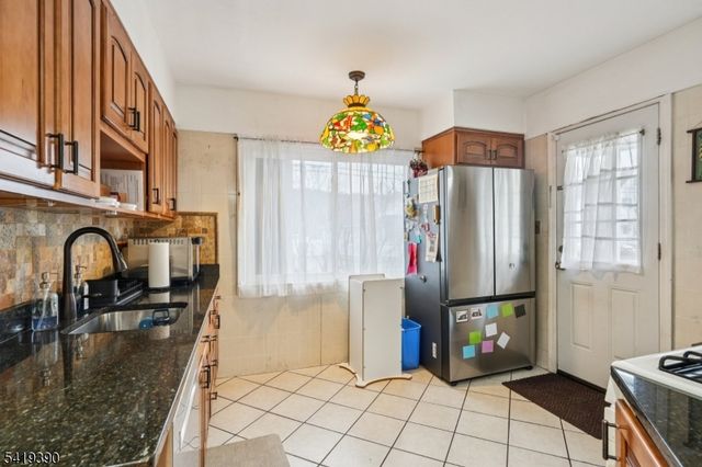 42 Haskell Ave, Wanaque Boro, NJ 07420