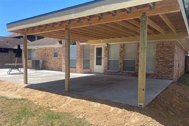 9502 Coast Bridge Street, Houston, TX 77075