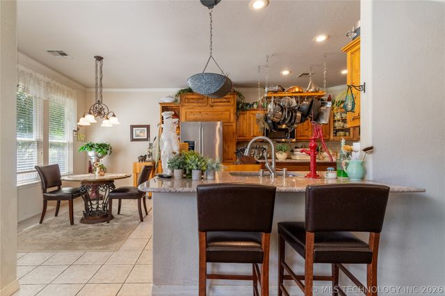 5080 Lake Breeze Road, Grove, OK 74344