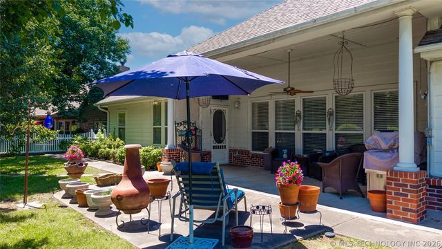 5080 Lake Breeze Road, Grove, OK 74344