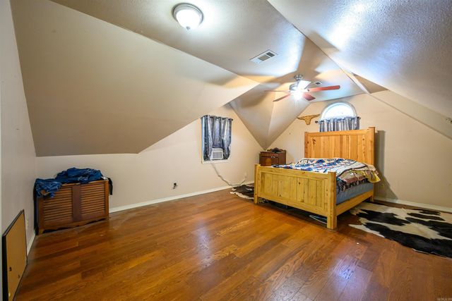 548 S Broad Street, Batesville, AR 72501