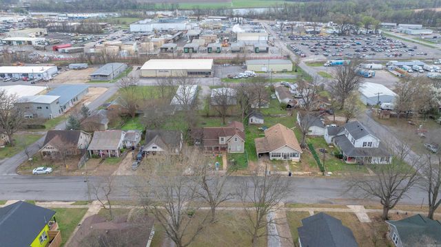 548 S Broad Street, Batesville, AR 72501