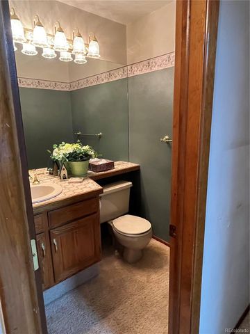 5698 S Olathe Lane, Centennial, CO 80015