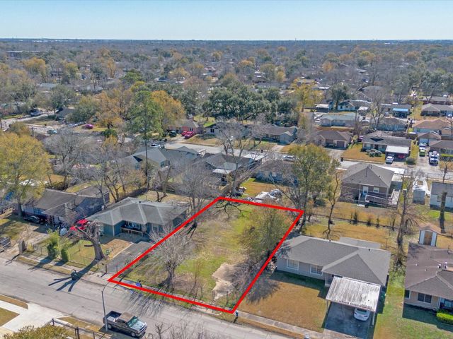 5758 Belcrest Street, Houston, TX 77033