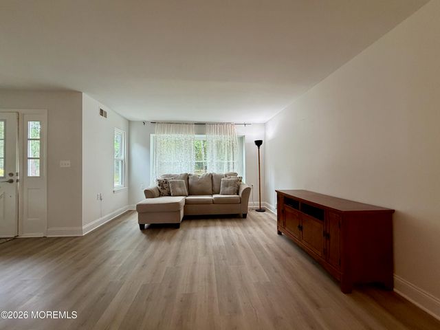 442B Dartmoor Way, Manchester, NJ 08759