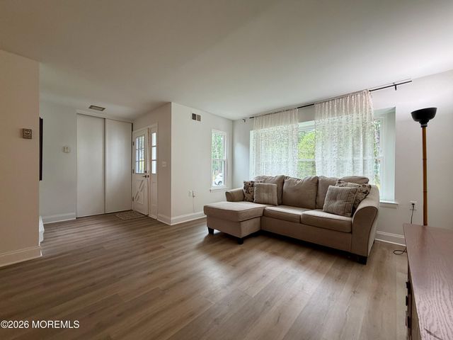 442B Dartmoor Way, Manchester, NJ 08759