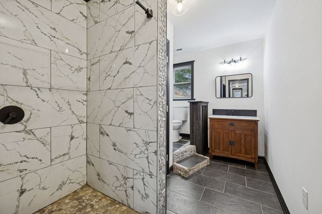 2210 Blackburn Hollow Rd, Cornersville, TN 37047