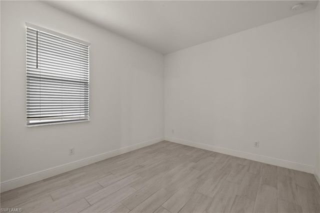 8880 Redonda DR, Naples, FL 34114