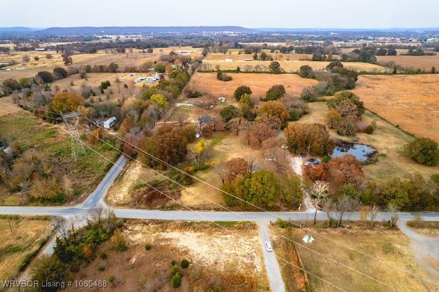 3089 W Drake Road, Sallisaw, OK 74955