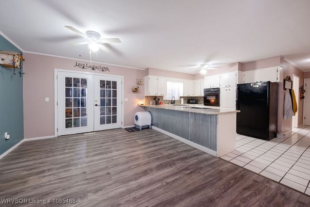 3089 W Drake Road, Sallisaw, OK 74955