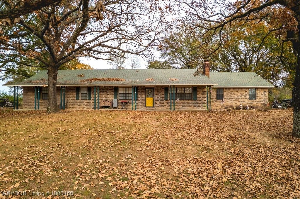 3089 W Drake Road, Sallisaw, OK 74955