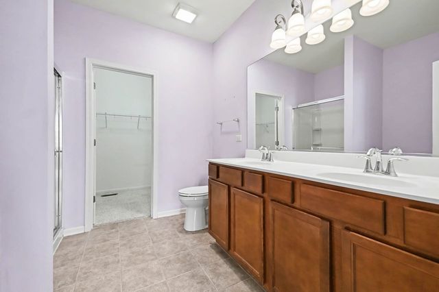 8226 Woodview Avenue, Joliet, IL 60431