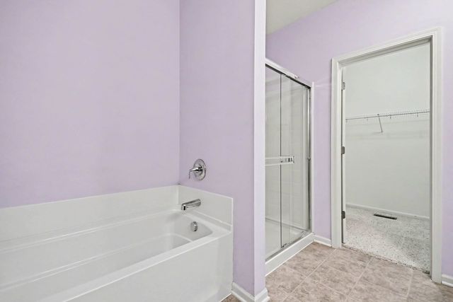 8226 Woodview Avenue, Joliet, IL 60431