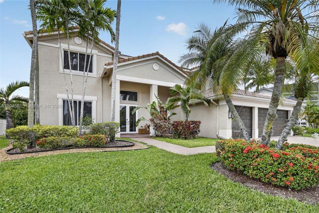 981 Waterside Cir, Weston, FL 33327