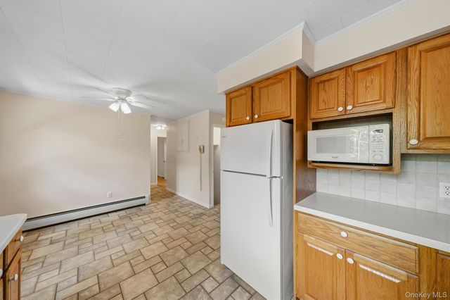 22 Sunrise Heights, Goshen, NY 10924