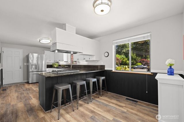 1163 Fordham Court, Fircrest, WA 98466
