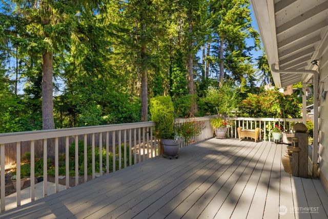 1163 Fordham Court, Fircrest, WA 98466
