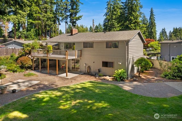 1163 Fordham Court, Fircrest, WA 98466