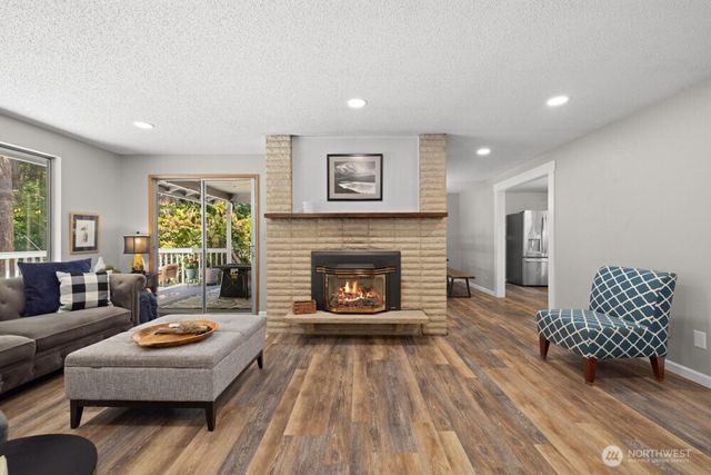 1163 Fordham Court, Fircrest, WA 98466