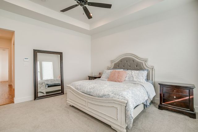 7732 Laura Lake Lane, Fort Worth, TX 76126