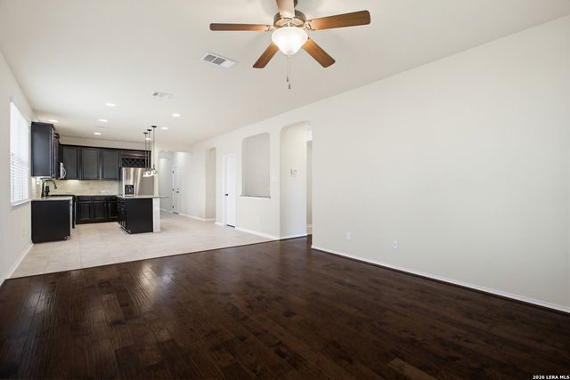 12427 Lincoln Crk, San Antonio, TX 78254