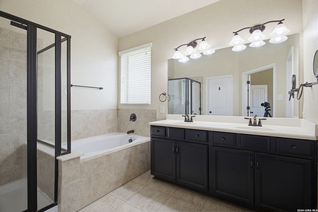 12427 Lincoln Crk, San Antonio, TX 78254