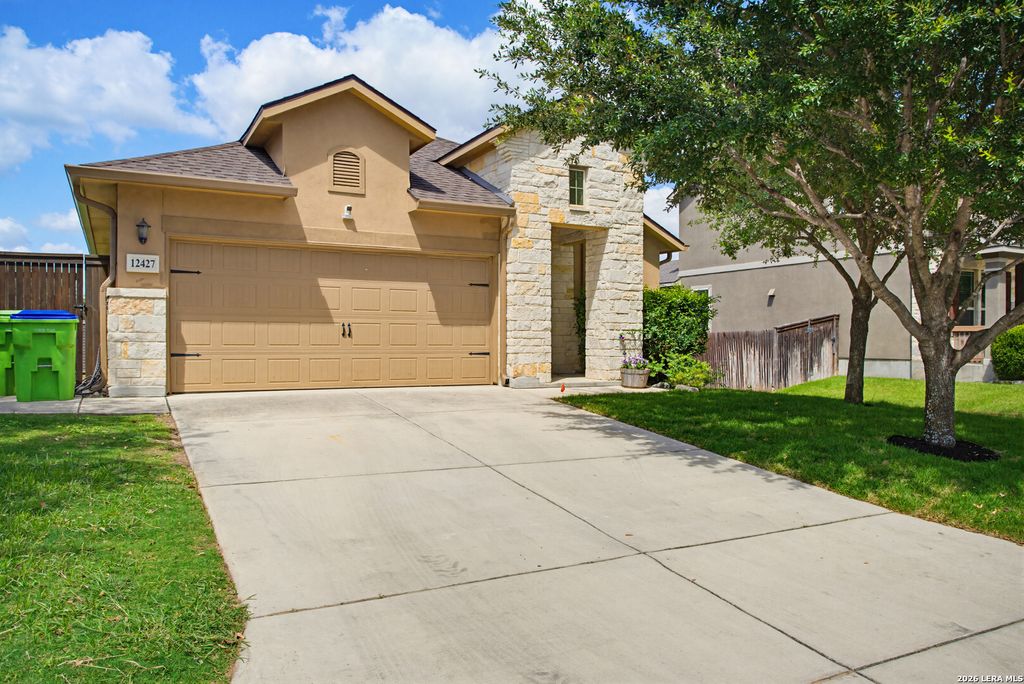 12427 Lincoln Crk, San Antonio, TX 78254