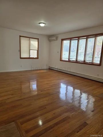 147-30 Cherry Avenue, Flushing, NY 11355