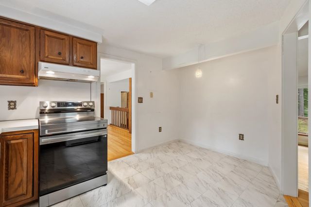 182 Farley Road, Hollis, NH 03049