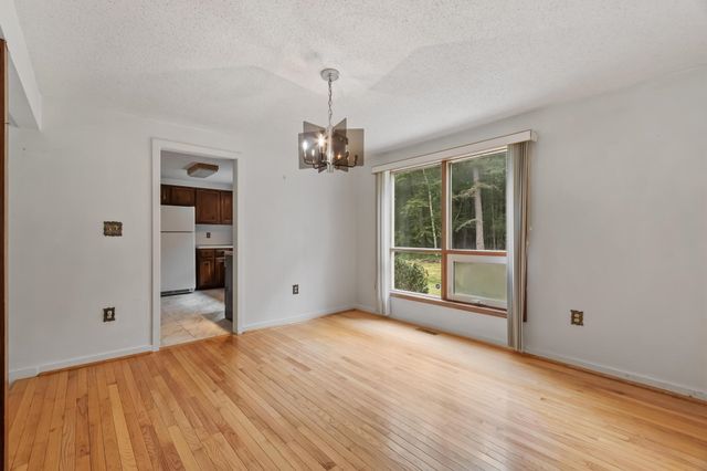 182 Farley Road, Hollis, NH 03049