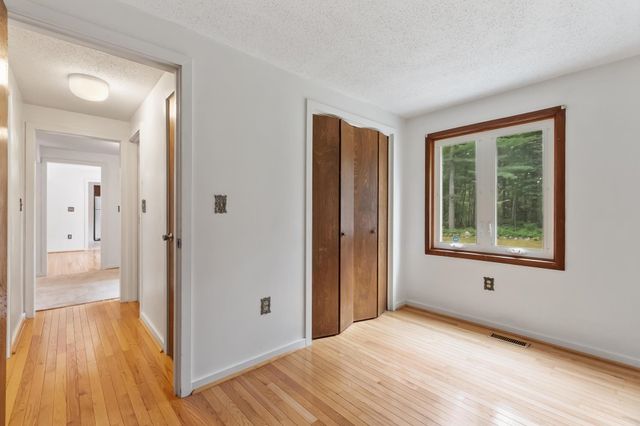 182 Farley Road, Hollis, NH 03049