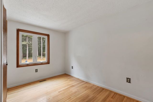 182 Farley Road, Hollis, NH 03049