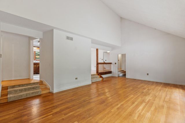 182 Farley Road, Hollis, NH 03049
