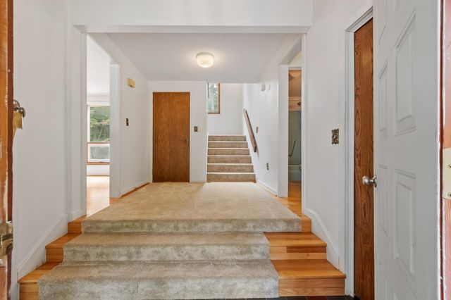 182 Farley Road, Hollis, NH 03049