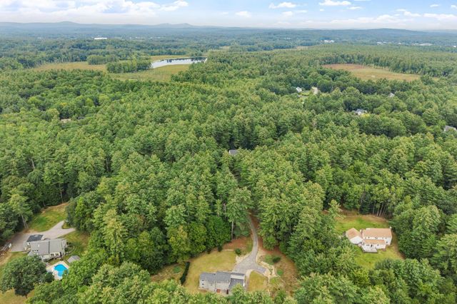 182 Farley Road, Hollis, NH 03049