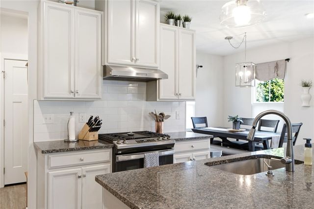 1824 Winding Run Boulevard, Clearcreek Twp, OH 45458