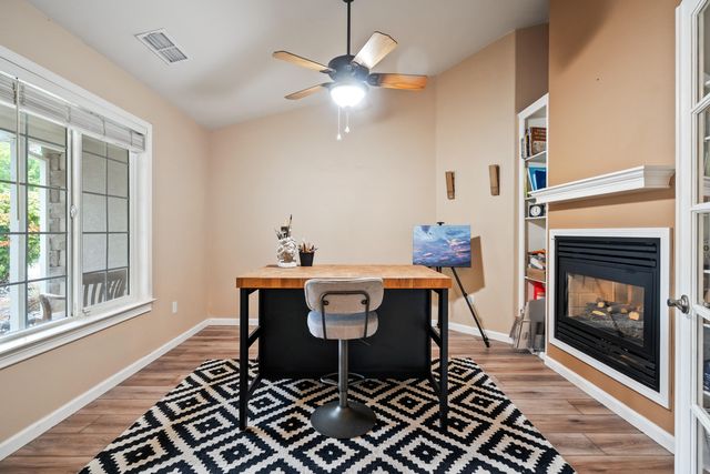 19219 Nike Court, Redding, CA 96003