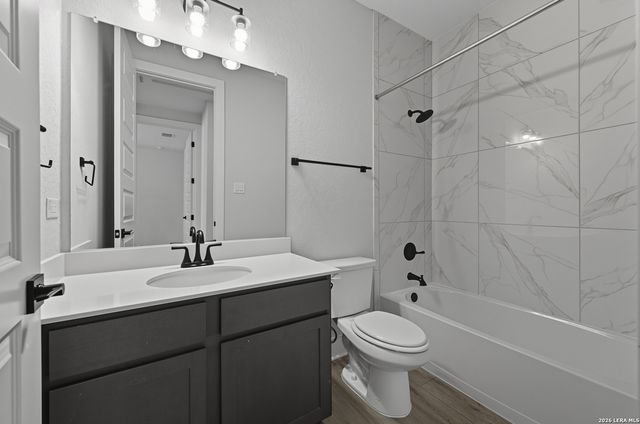 210 Kari Drive, Castroville, TX 78009