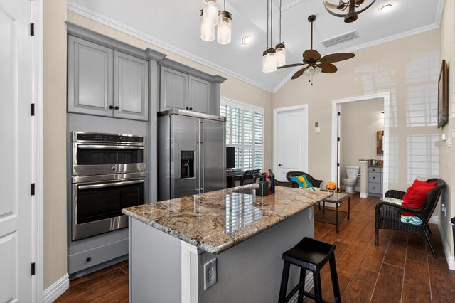 102 W Carruth Lane, Double Oak, TX 75077